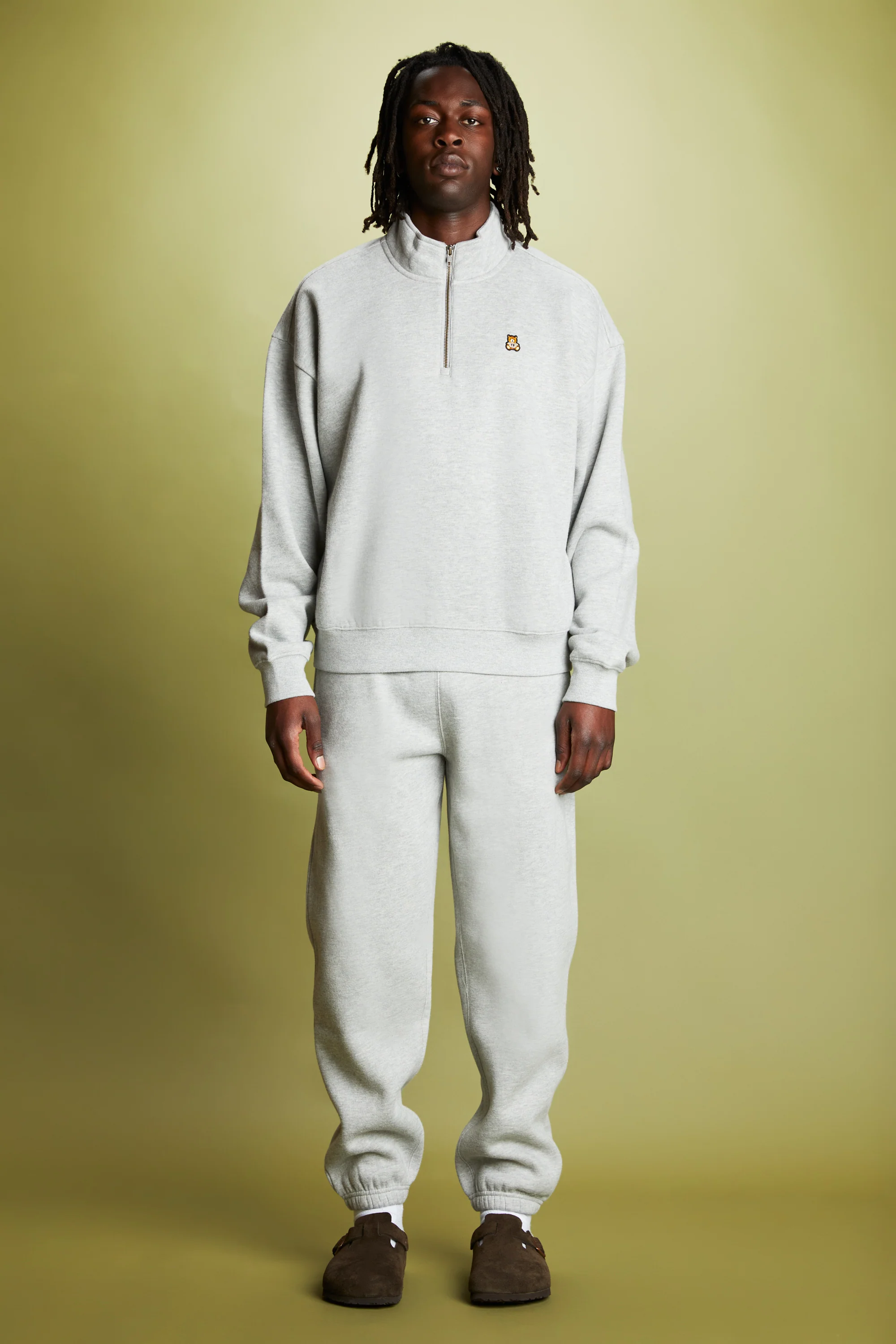 Classic Slim Fit Sweatpants - Image 48